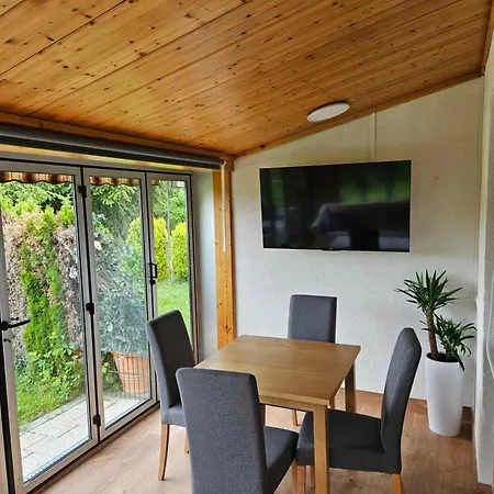 Cozy Reifnitz-mit Seezugang Apartment