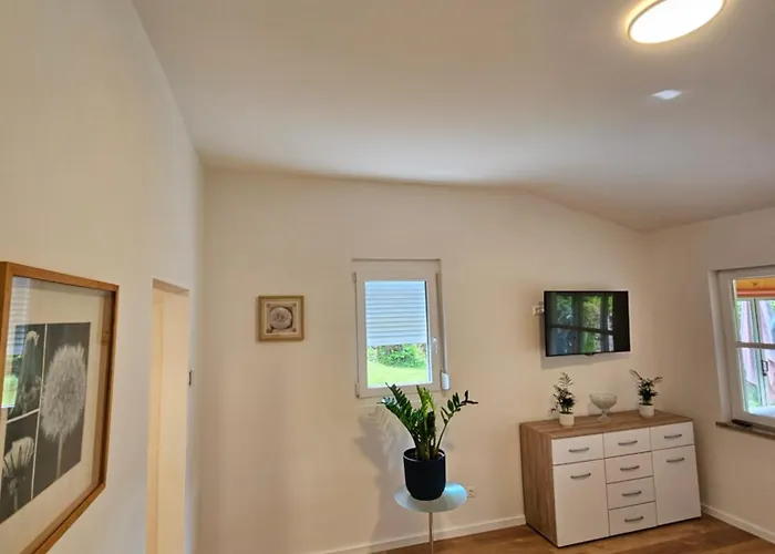 Cozy Reifnitz-mit Seezugang ريفينتيز